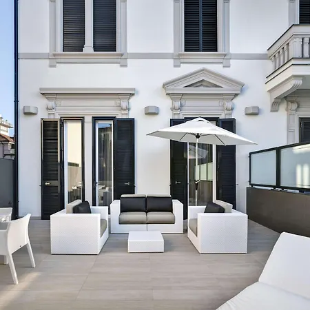 Lhp Palace & Szálloda 5*